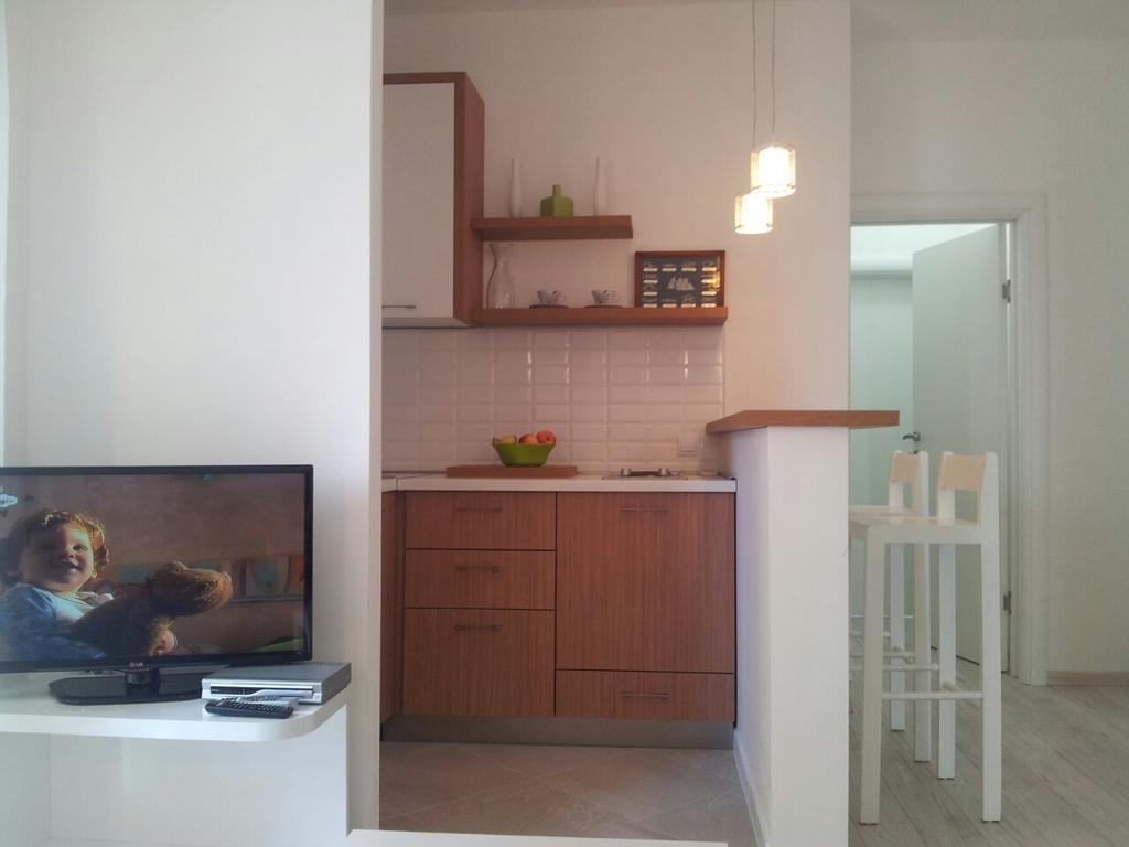 Mediteraneo Apartments Будва Стая снимка